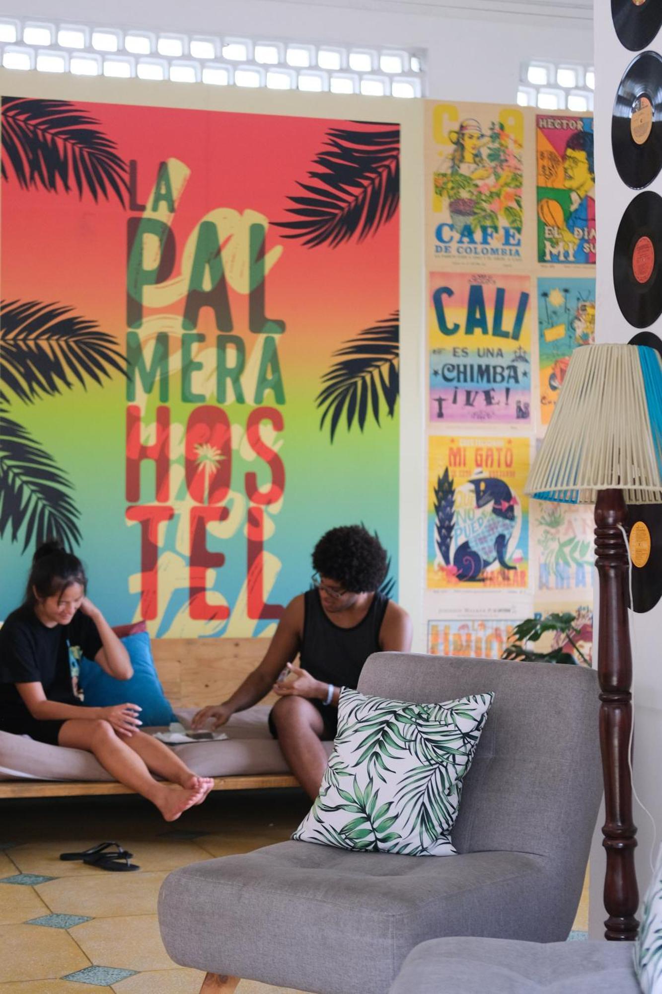 La Palmera Hostel Cali Eksteriør billede